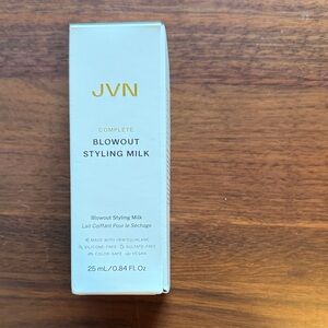 JVN Complete Blowout Styling Milk - 25ml - new!